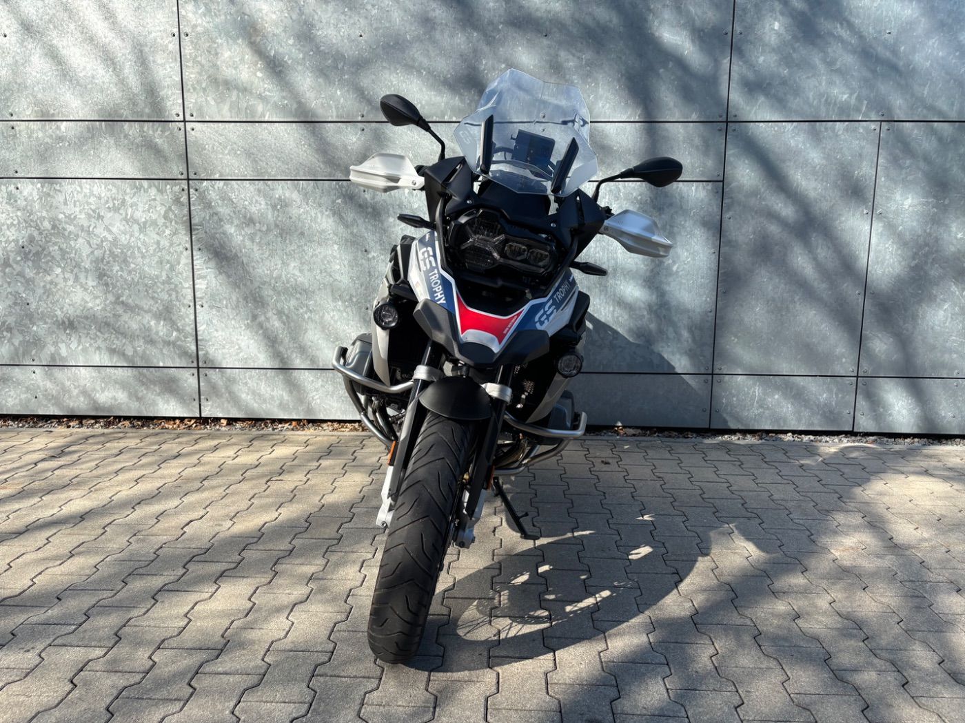Fahrzeugabbildung BMW R 1250 GS Trophy 4 Pakete Sitzheizung Seitenkoff