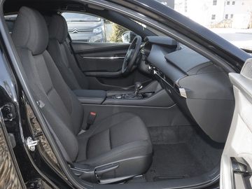 Mazda 3 Exclusive-Line Matrix-LEDBose360°AlexaHead