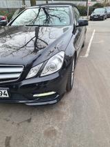 Mercedes-Benz Mercedes Benz E Cabrio 250 - Mercedes-Benz E 220 mit Benzin-Antrieb