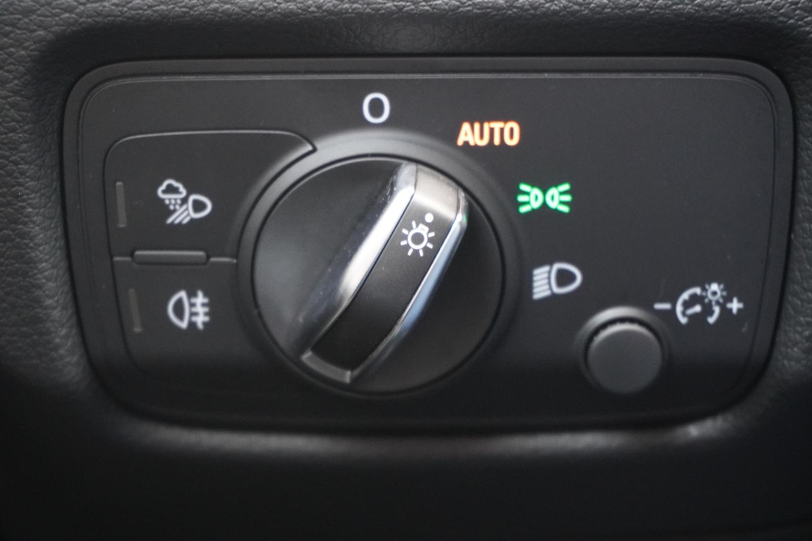 Audi A3 30 TFSI S-Line LED Navi Digitales Cockpit, миниатюра 21