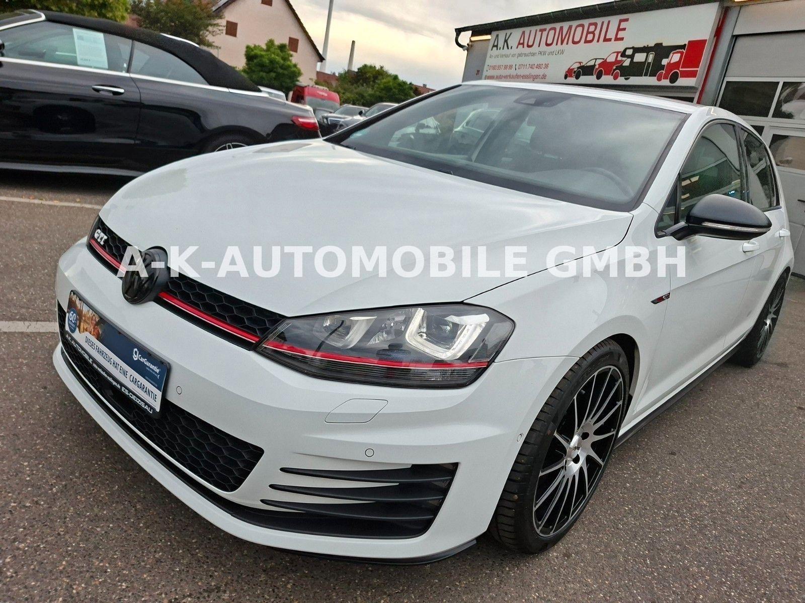 Volkswagen Golf VII Lim. GTI Performance BMT