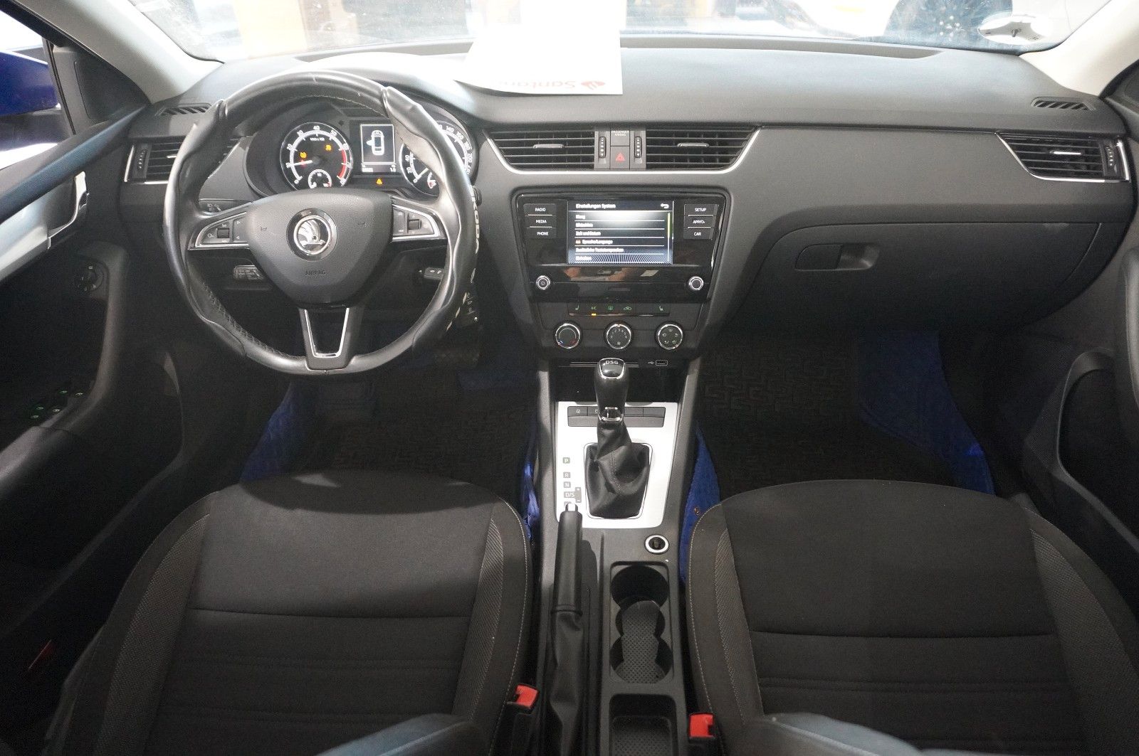 Fahrzeugabbildung SKODA Octavia Combi 1.5 TSI AMBITION 7-DSG LED/SHZ/AHK