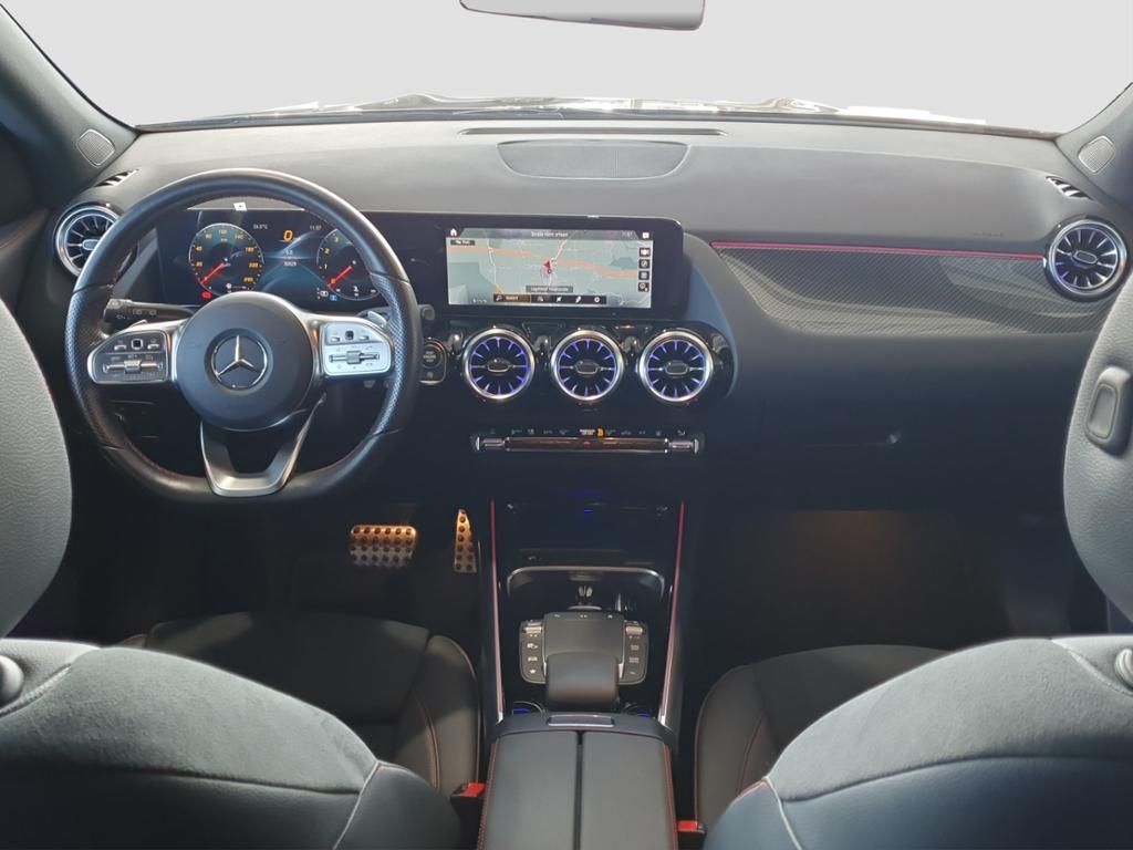 Fahrzeugabbildung Mercedes-Benz GLA 200 AMG*Night*LED*KeyLess*SpurH*ParkAss*RFK