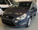 Ford S-MAX Titanium 2.0 EcoBoost Automatik - Ford S-Max mit Benzin-Antrieb: Kleinbus, 2.0