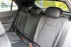 VW T-Roc 1.5 Black Style / DISCOVER/ 18"/ CARPLAY