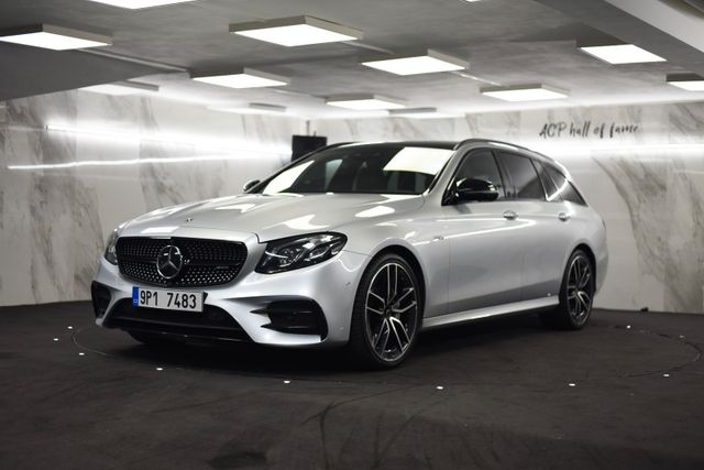 MERCEDES-BENZ E53 AMG 4M WideScr MultiB StHz Pano Burm UST
