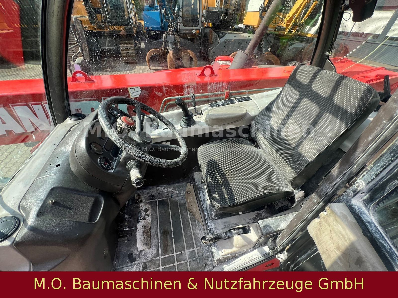Fahrzeugabbildung Manitou MT 732 / SW / 3,2t / 7m/