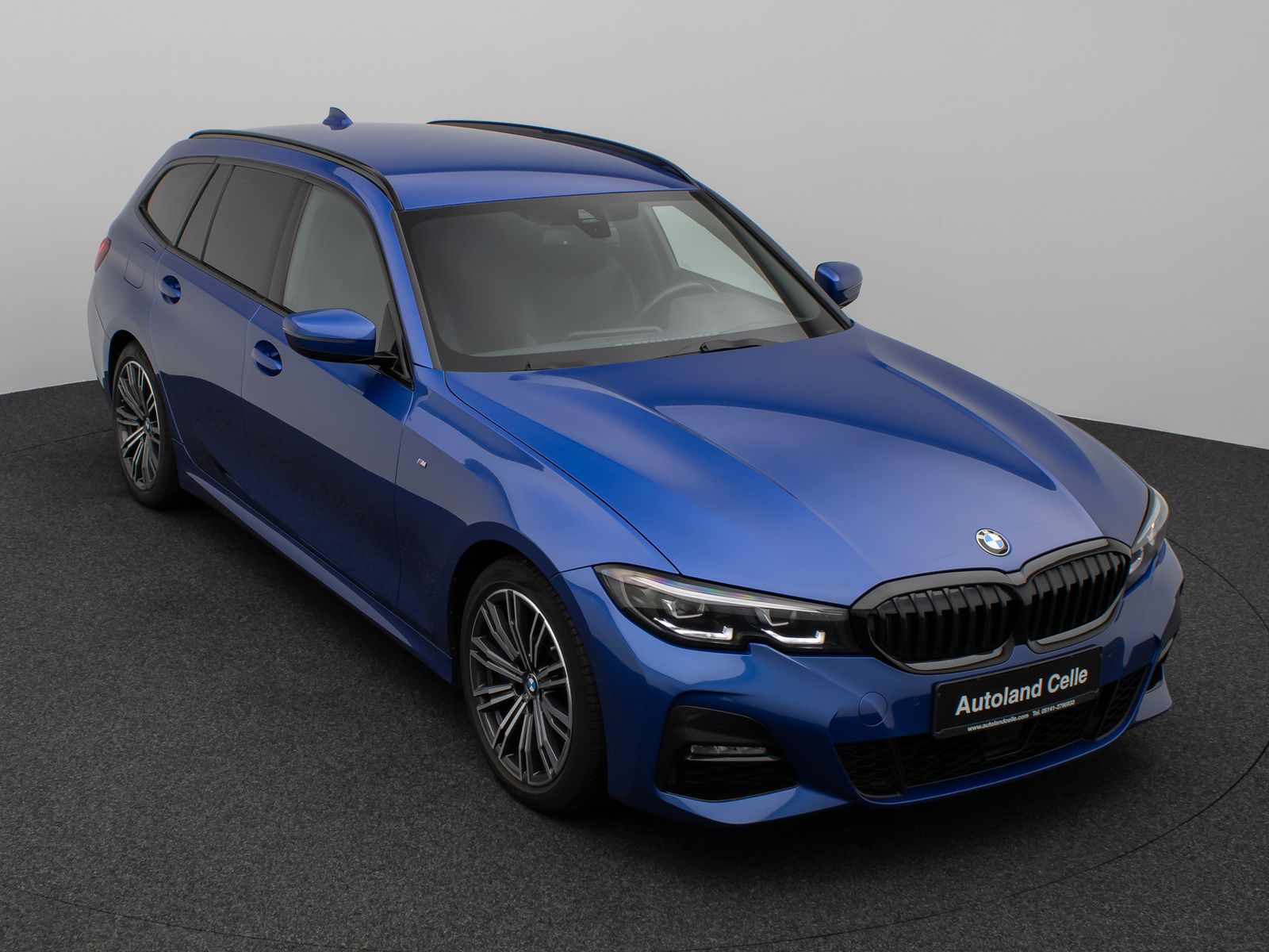 Fahrzeugabbildung BMW 330d M Sport HiFi DAB Stop&Go Fernlichtassist