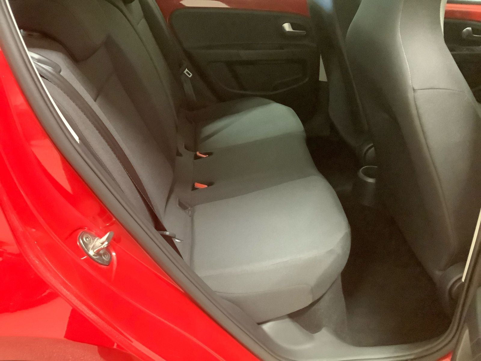 up! 1,0 l 48 kW (65 PS)  Klima, SHZ, maps+ more 