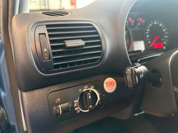 Audi A3 1.8 *Automatik*Klima*TÜV032027*AHK*