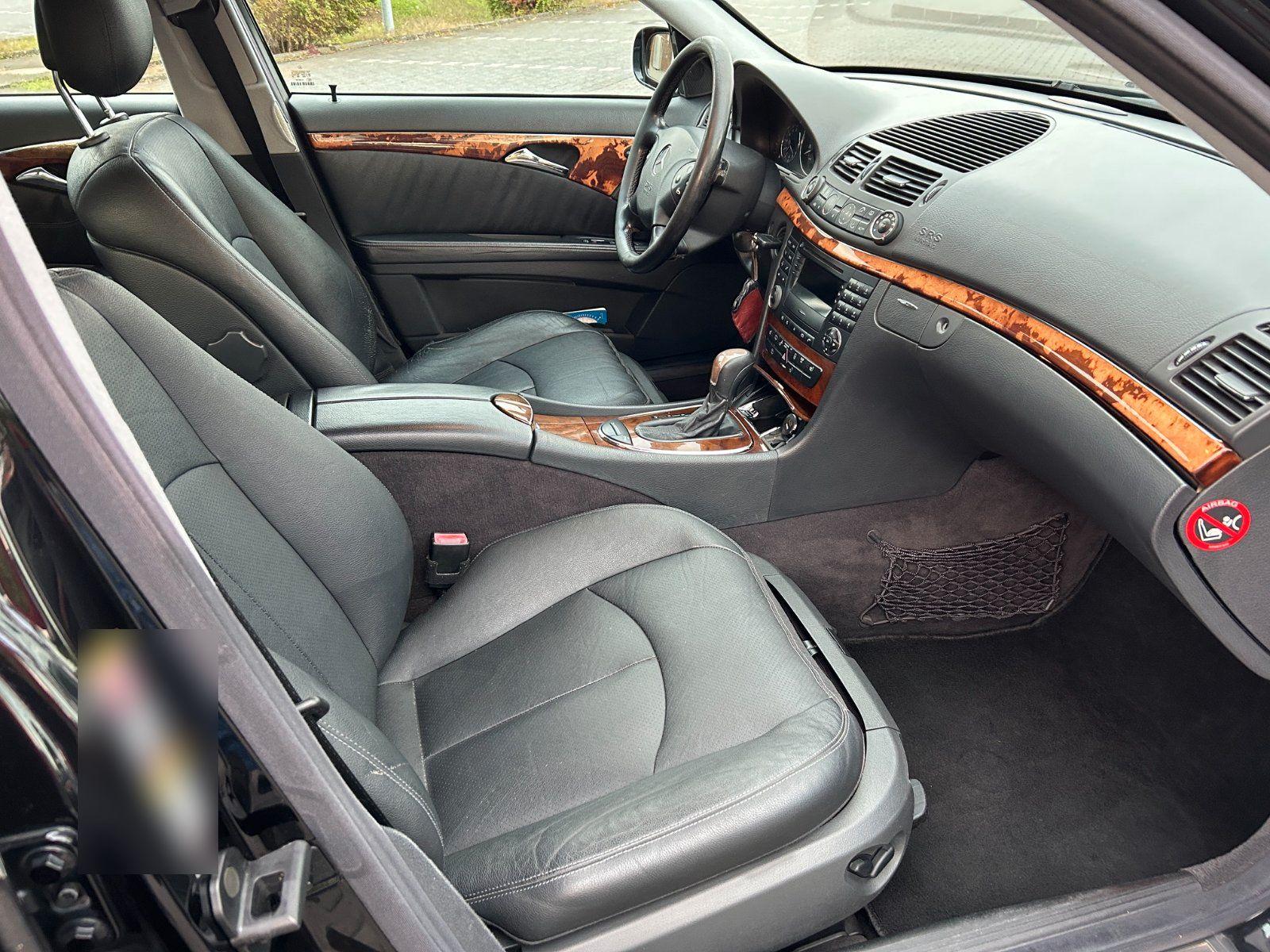 Mercedes-Benz E270 2004 — photo 7