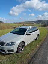 Skoda Oktavia VRS 4x4 Komplett Ausstattung - Skoda: Oktavia