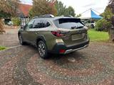 Subaru Outback 2.5i Platinum Lineartronic Modell 2025 - Subaru Gebrauchtwagen mit Automatikschaltung