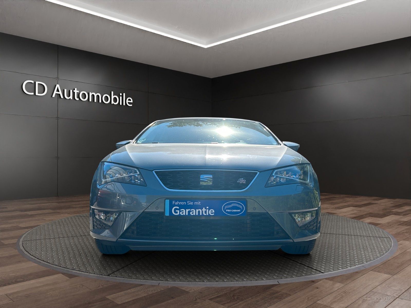 Fahrzeugabbildung SEAT Leon FR/TÜV & Service Neu