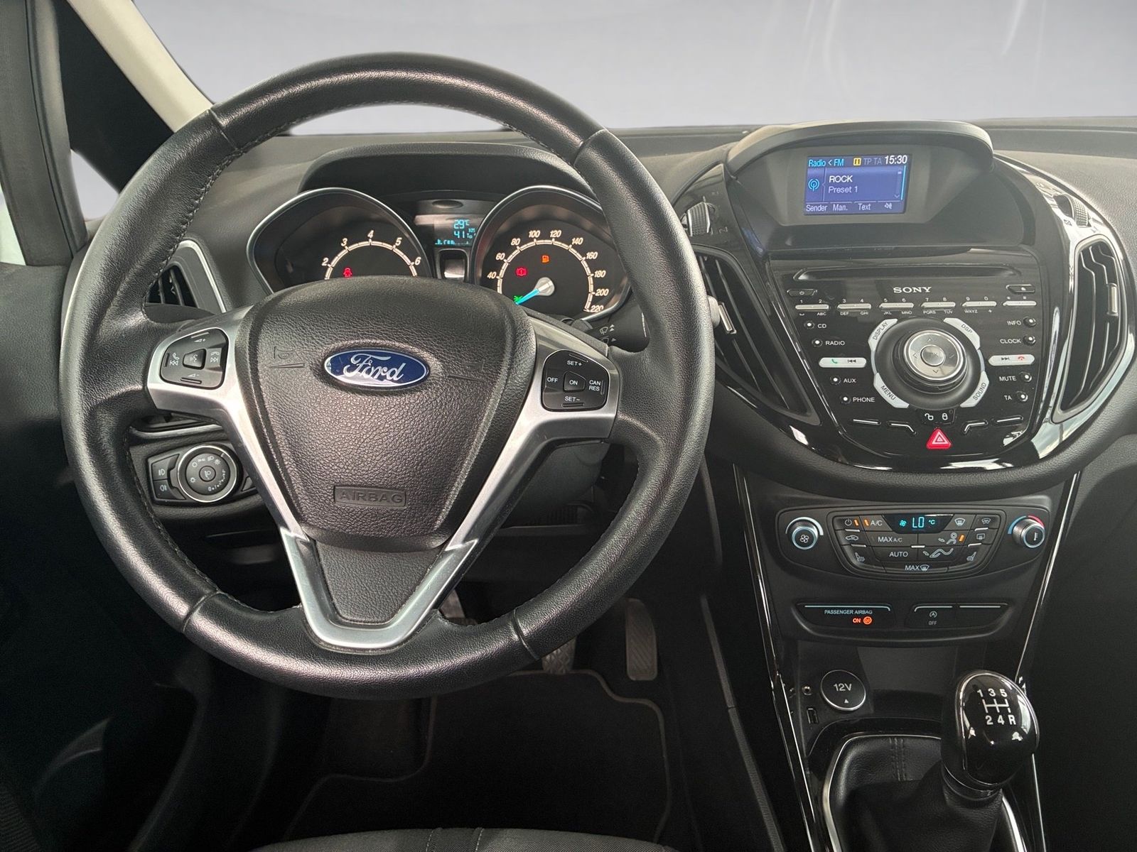 Fahrzeugabbildung Ford B-MAX 1.0 EcoBoost Titanium SHZ,Keyless,LM,FLA