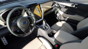 Subaru OUTBACK Platinum 2.5i 169 PS mit Winterpaket Rüc