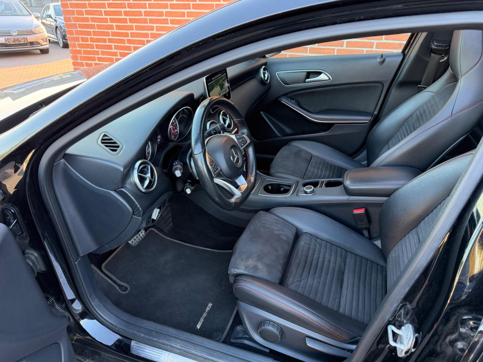 Mercdes-Benz A200 AMG 1.6 156ch - Harman Kardon - CT récent - Toit ouvrant - Régulateur de vitesse