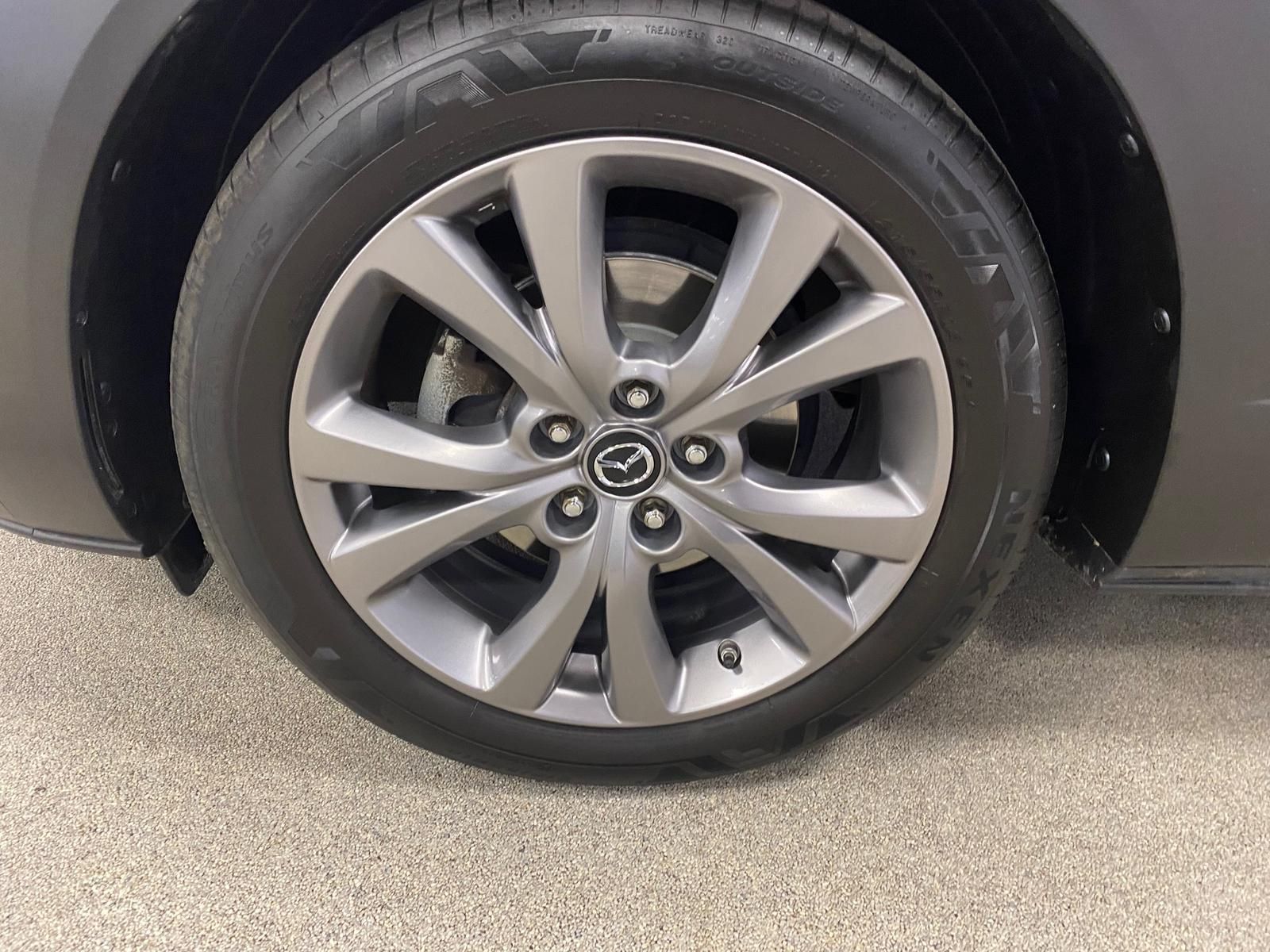 Fahrzeugabbildung Mazda CX-30 APP+KLIMA+RFK+PDC+NAVI+SITZHEIZ+Head-Up+An