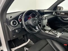 MERCEDES-BENZ GLC 250 4Matic / NUR 49.tKM / 2.HD / LED / MERCEDES-BENZ GLC 250 4Matic / NUR 49.tKM / 2.HD / LED /