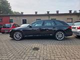 Audi A4 Avant basis - Audi A4: Schwarz
