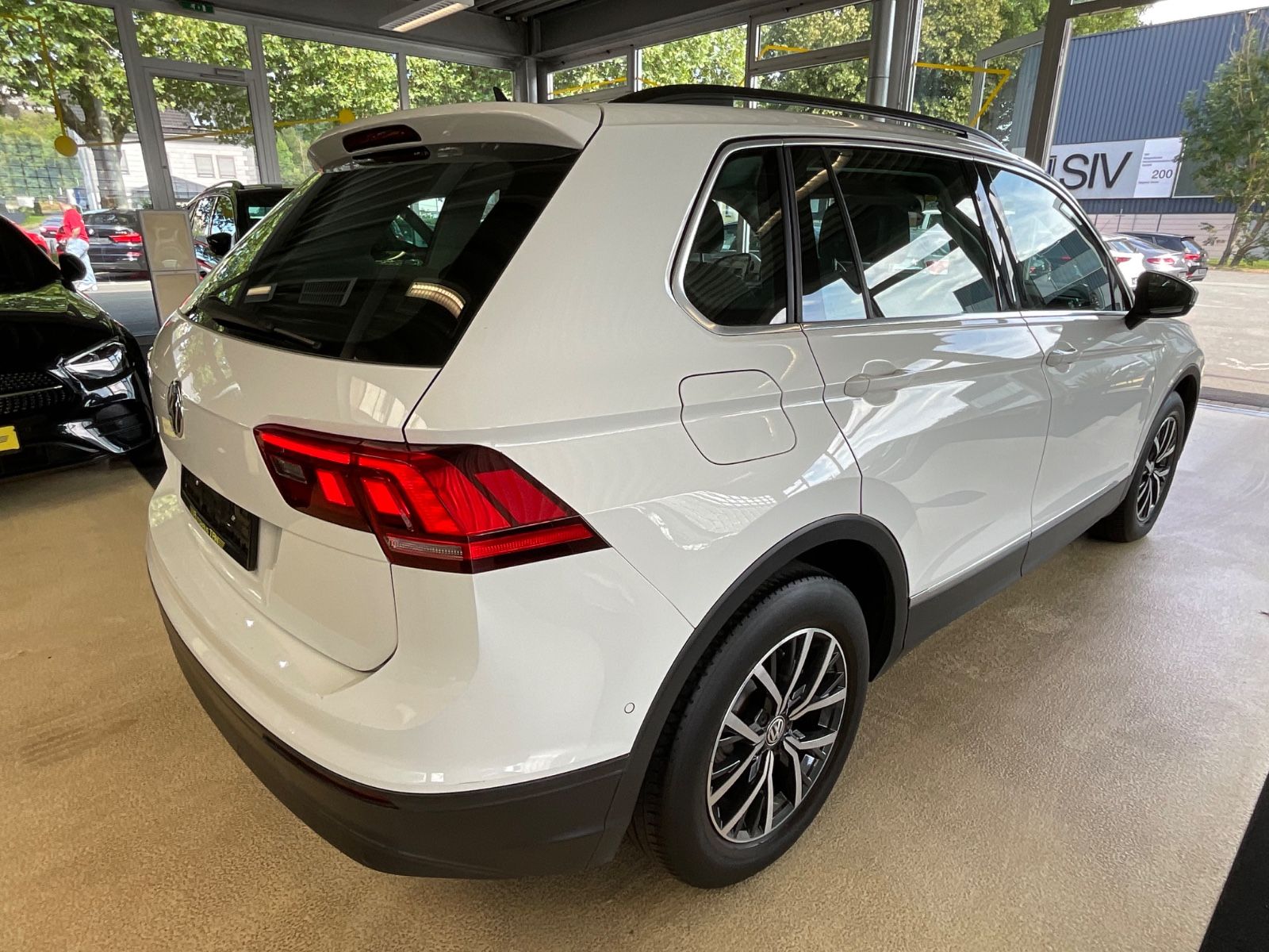 Fahrzeugabbildung Volkswagen Tiguan Comfortline 2.0TDI *DIGITALTACHO*LED*360°