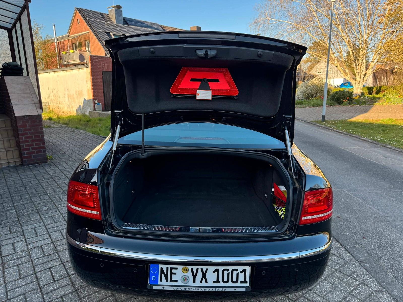 Volkswagen Phaeton 3.0 V6 TDI 4MOTION Tiptronic 5-Sitzer -