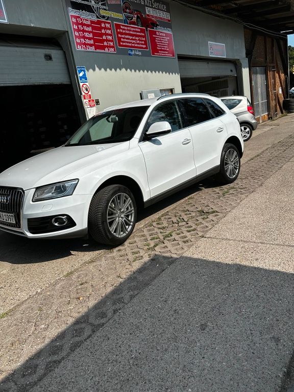 Image of Audi Q5