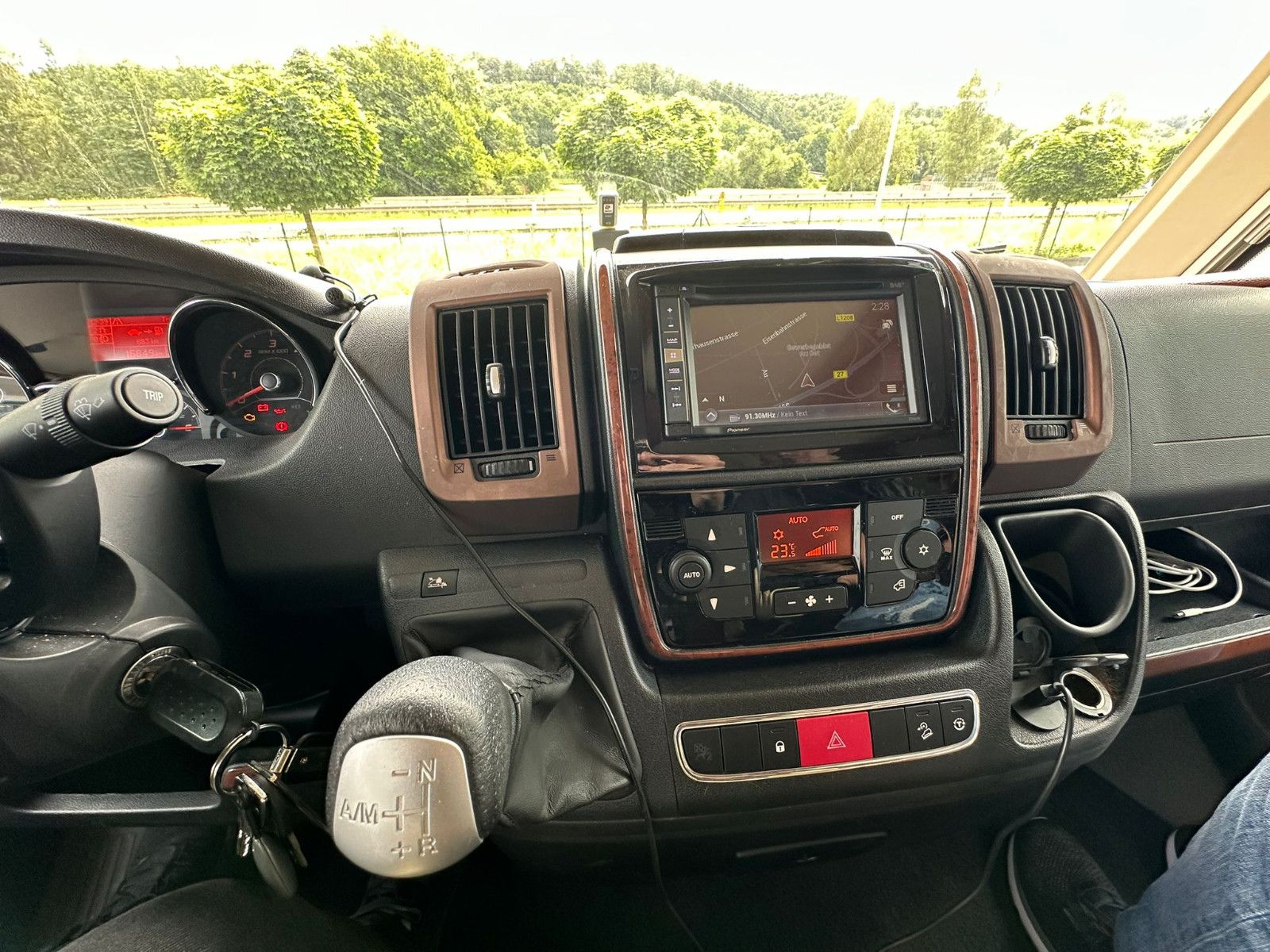 Fahrzeugabbildung Carthago Chic C-Line 4.9 LE L  sehr viele Extras