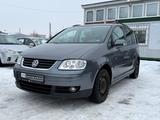 Volkswagen Touran 1.9 Goal DSG *PDC*KLIMA*SITZHEIZUNG* - Volkswagen Touran mit Diesel-Antrieb: Kleinbus, Automatik, 1.9