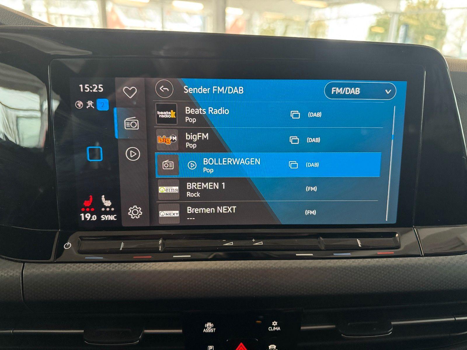 Volkswagen Golf 8 1.5 TSI Life Matrix Standheizung, миниатюра 14
