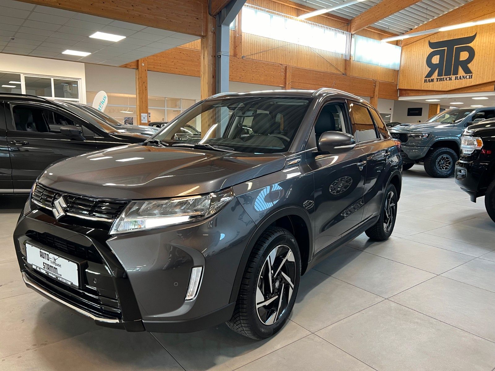 Fahrzeugabbildung Suzuki Vitara 1.4 Comfort+ Allgrip Hybrid *FACELIFT 24*