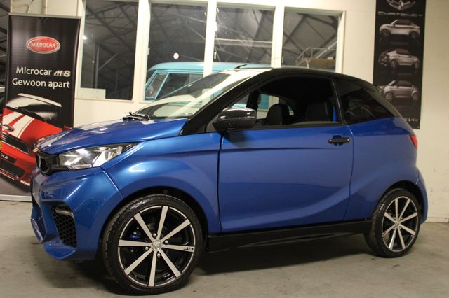Aixam Coupe GTI 2022 6 KW 8 PS Mopedauto Microcar 45KM