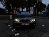 BMW.   E39.  530d.  193 PS . INDIVIDUAL. - BMW 530: D E39