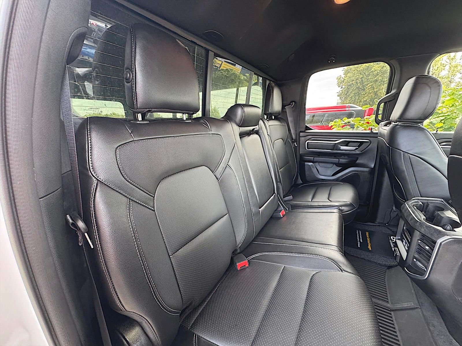 Fahrzeugabbildung Dodge RAM 5.7 V8 HEMI SPORT NIGHT Offroad 4x4 HARDTOP