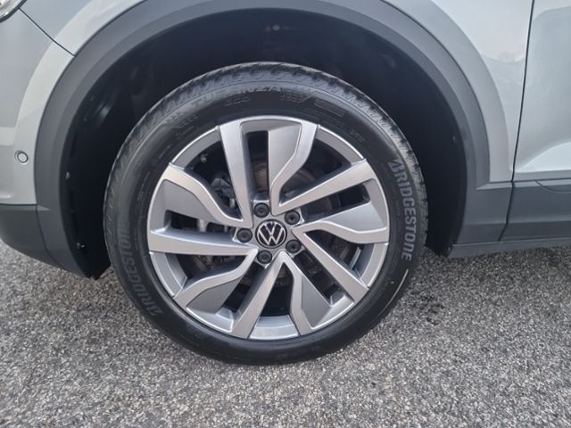 Fahrzeugabbildung Volkswagen T-Roc 1.5 TSI GOAL LED-PLUS IQ.DRIVE NAVI KAMERA