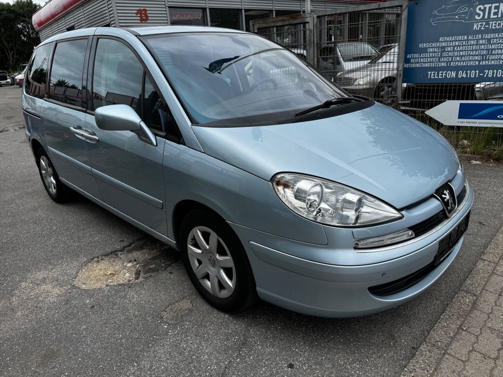 Peugeot 807