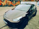 Tesla Model Y  - Tesla in Dresden