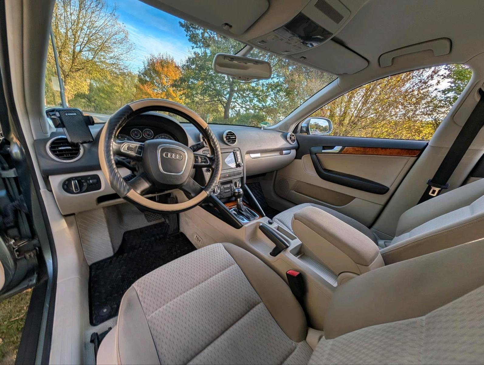 Audi A3 2011 — photo 5