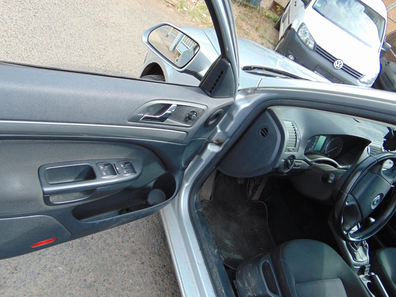 Skoda Octavia 2008 — photo 17