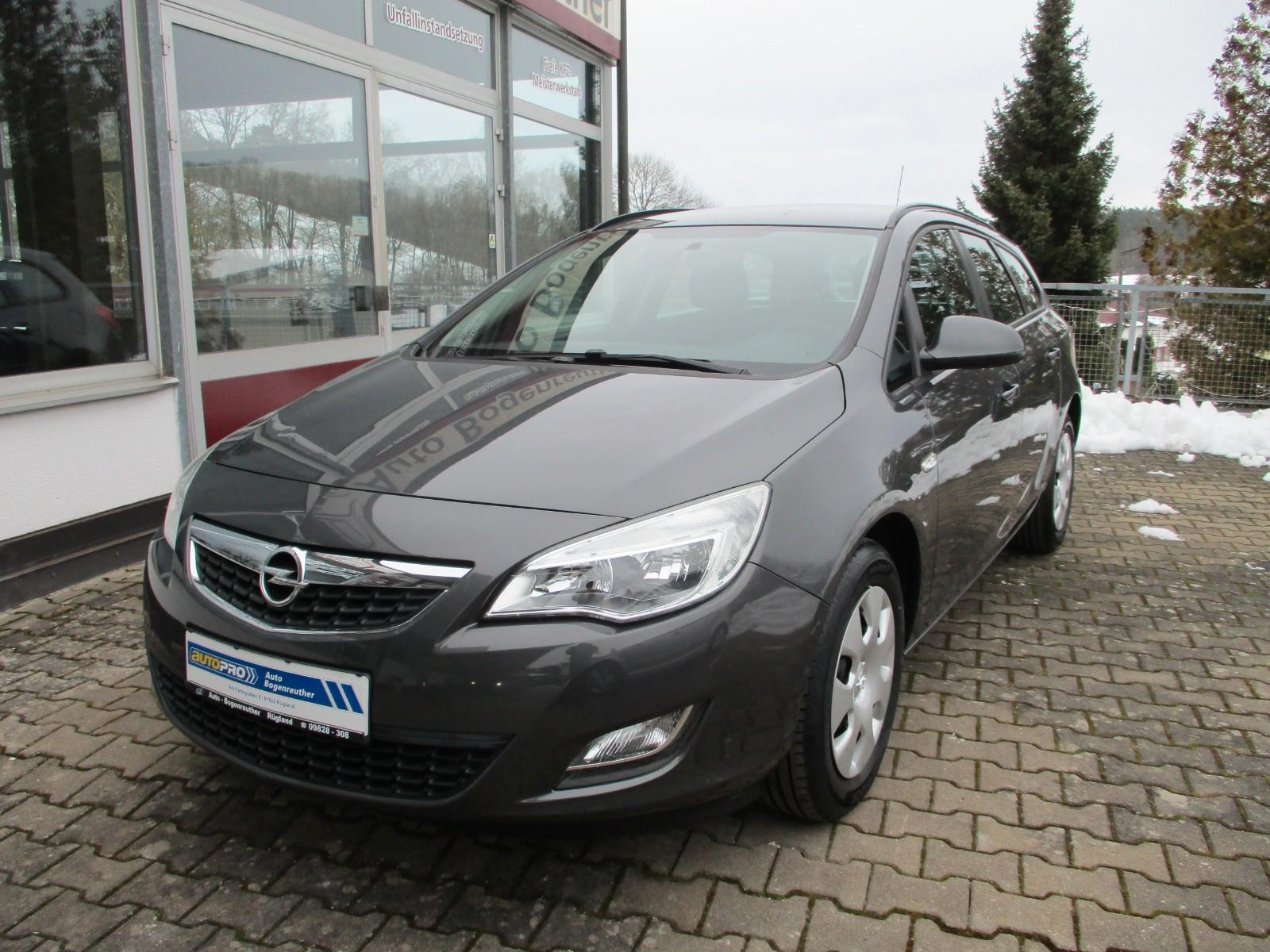 Opel Astra J Sports Tourer Edition+1.Hand+AHK