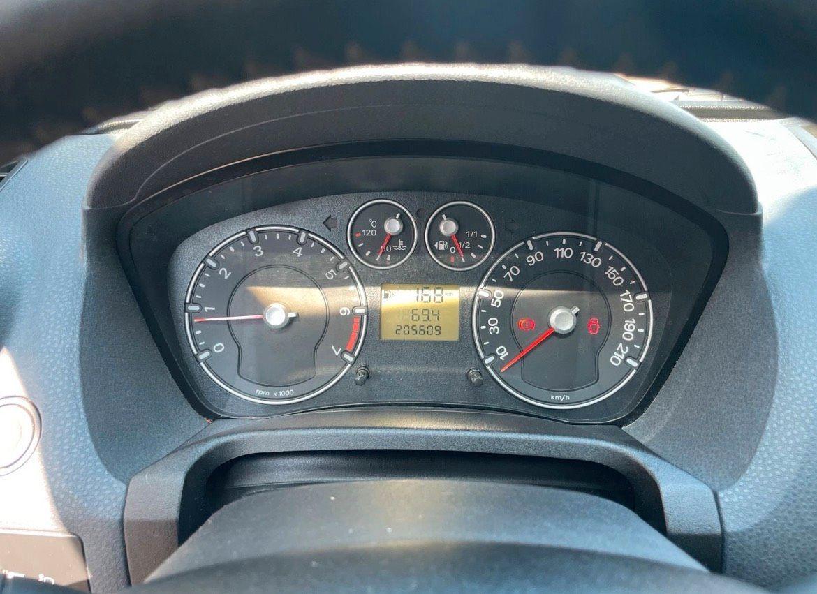 Ford Fiesta 2007 — photo 14