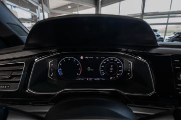 Bild 16 VW Taigo R-Line Full-Link Klimaauton. USB DAB