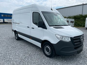 Fahrzeugabbildung Mercedes-Benz Sprinter III 317 CDI  / MR / AHK / MBUX / Kamera