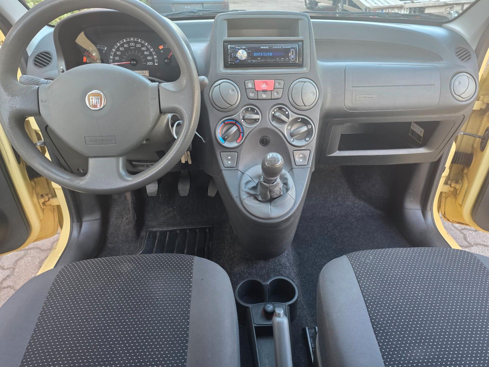 Fiat Panda 1.1 8V Active-120Tkm-TÜV NEU