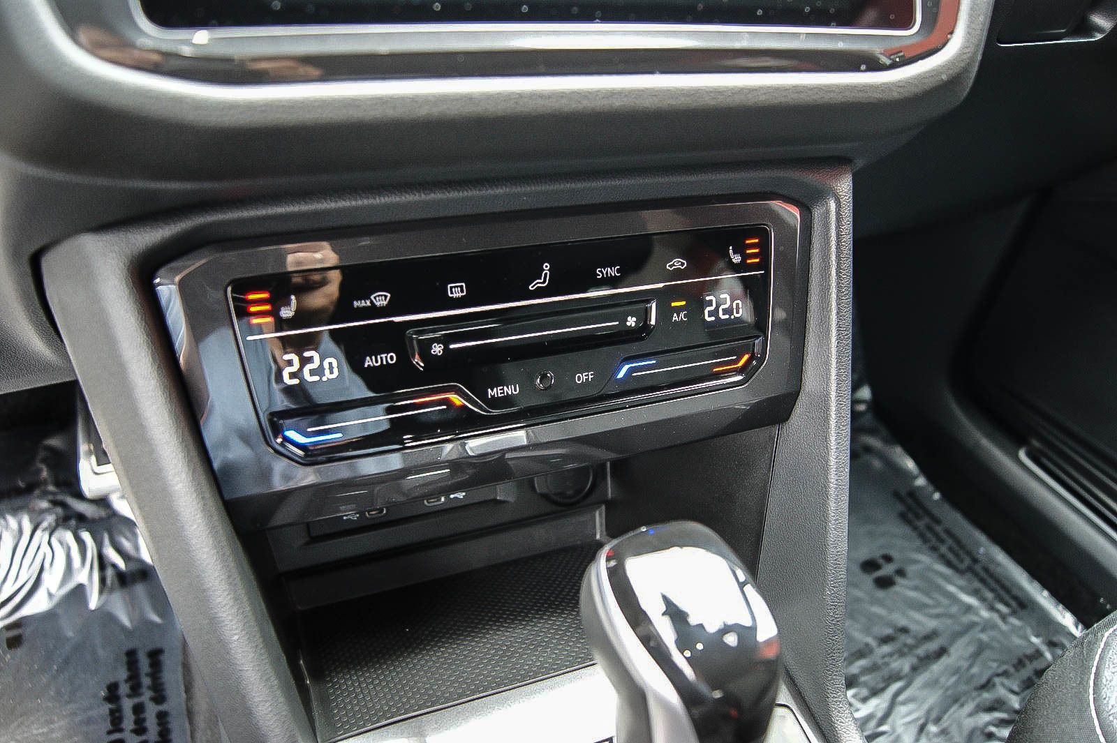 Fahrzeugabbildung Volkswagen Tiguan Allspace 4Motion Move DSG IQ-MATRIX ACC 1