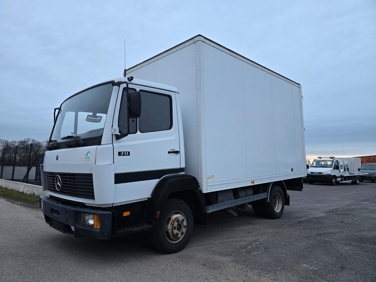 Mercedes-Benz 711/Top Zustand/H-Kennzeichen/TÜV NEU