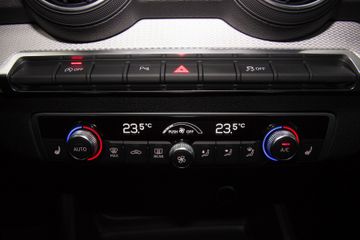 Audi Q2 35 TFSI Advanced MATRIXKAMERASHZG