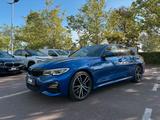 BMW 330eA M Sport +Laserlicht+Glasdach+AHK+Komfortz. - BMW 330 in Halle