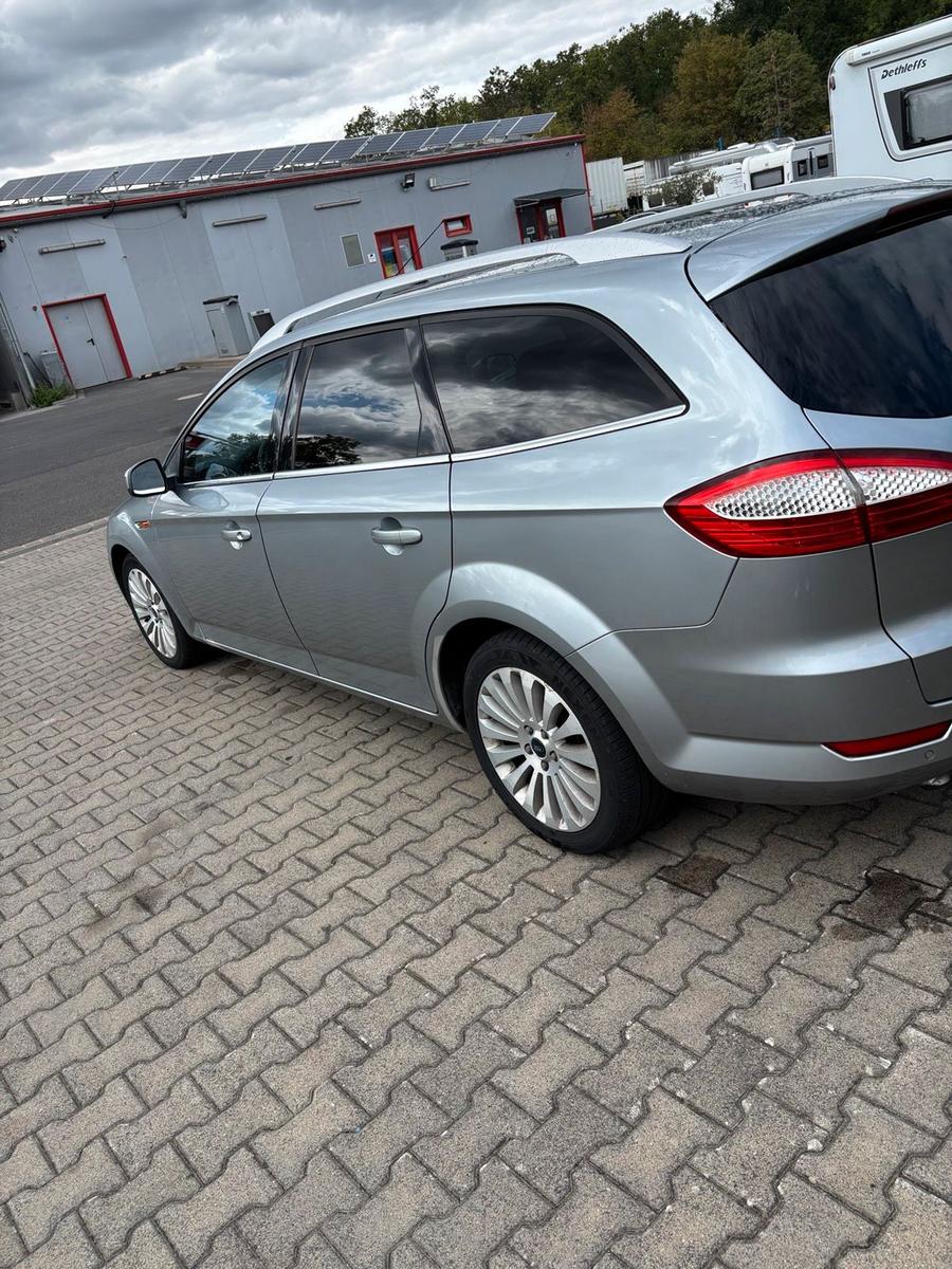 Ford Mondeo 2008 — interior