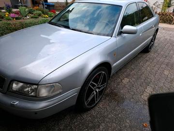 صورة 1 لـ 1998 AUDI A8